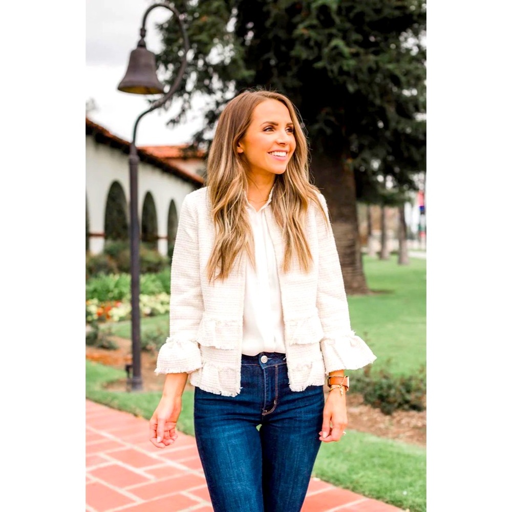 Ann Taylor Cream Ruffle Fringe Tweed Jacket Blazer size 0P Petite